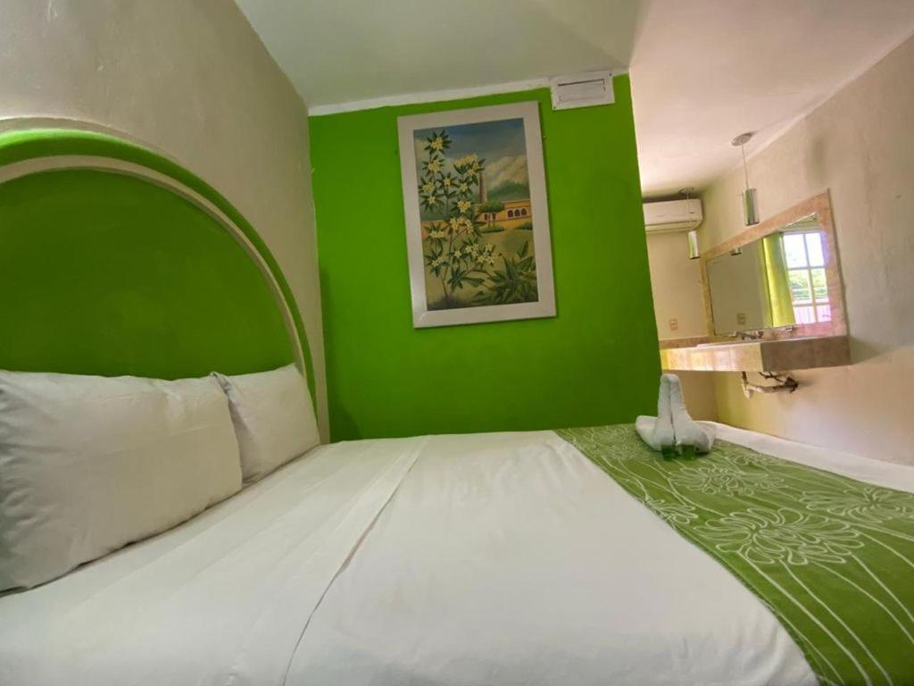 Hc International By R&T Hotel Cancun Exterior photo